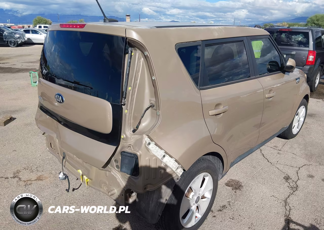 2016 Kia Soul VIN:KNDJN2A23G7292603 - 4