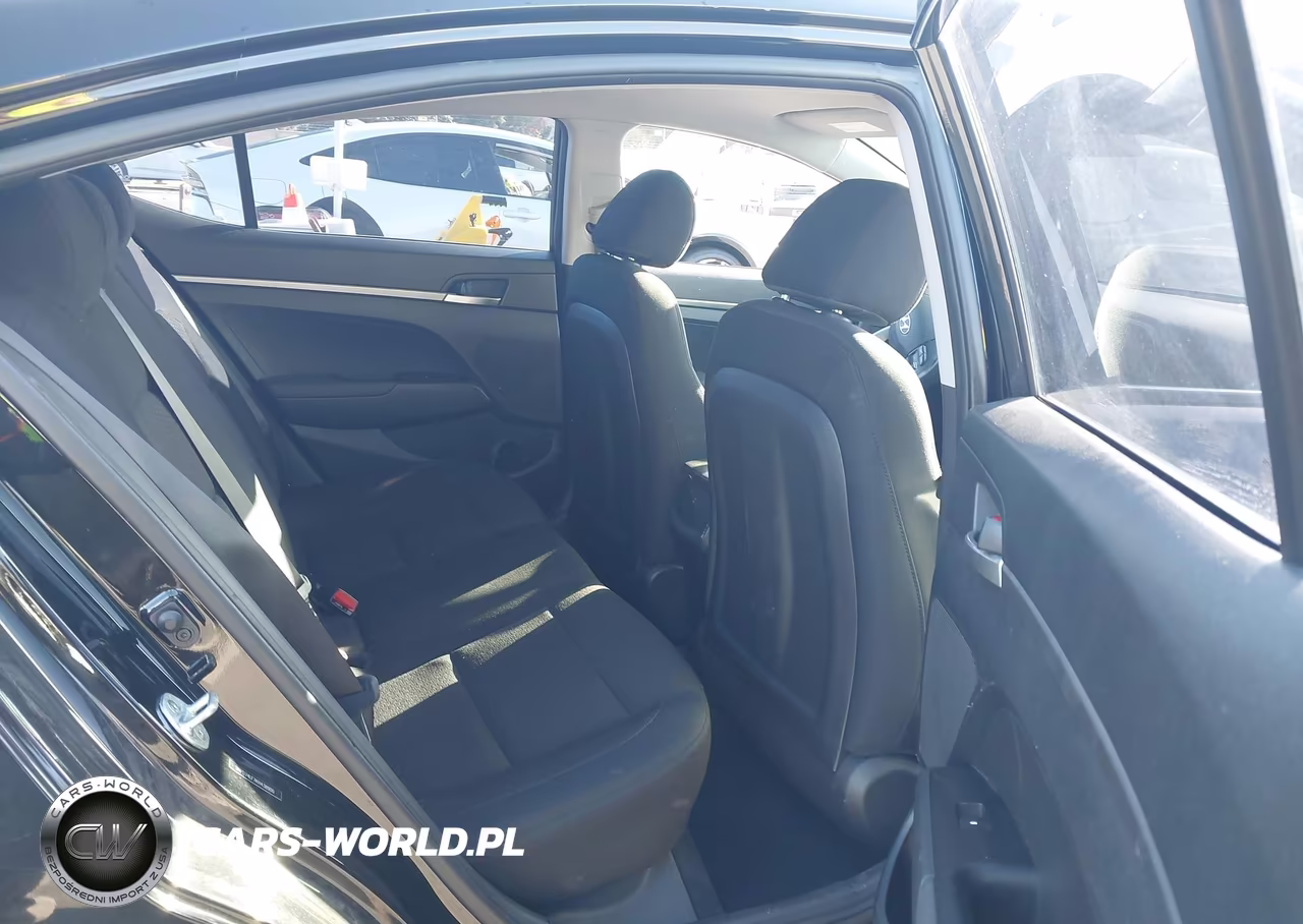 2019 Hyundai Elantra Se VIN:5NPD74LF7KH438900 - 8