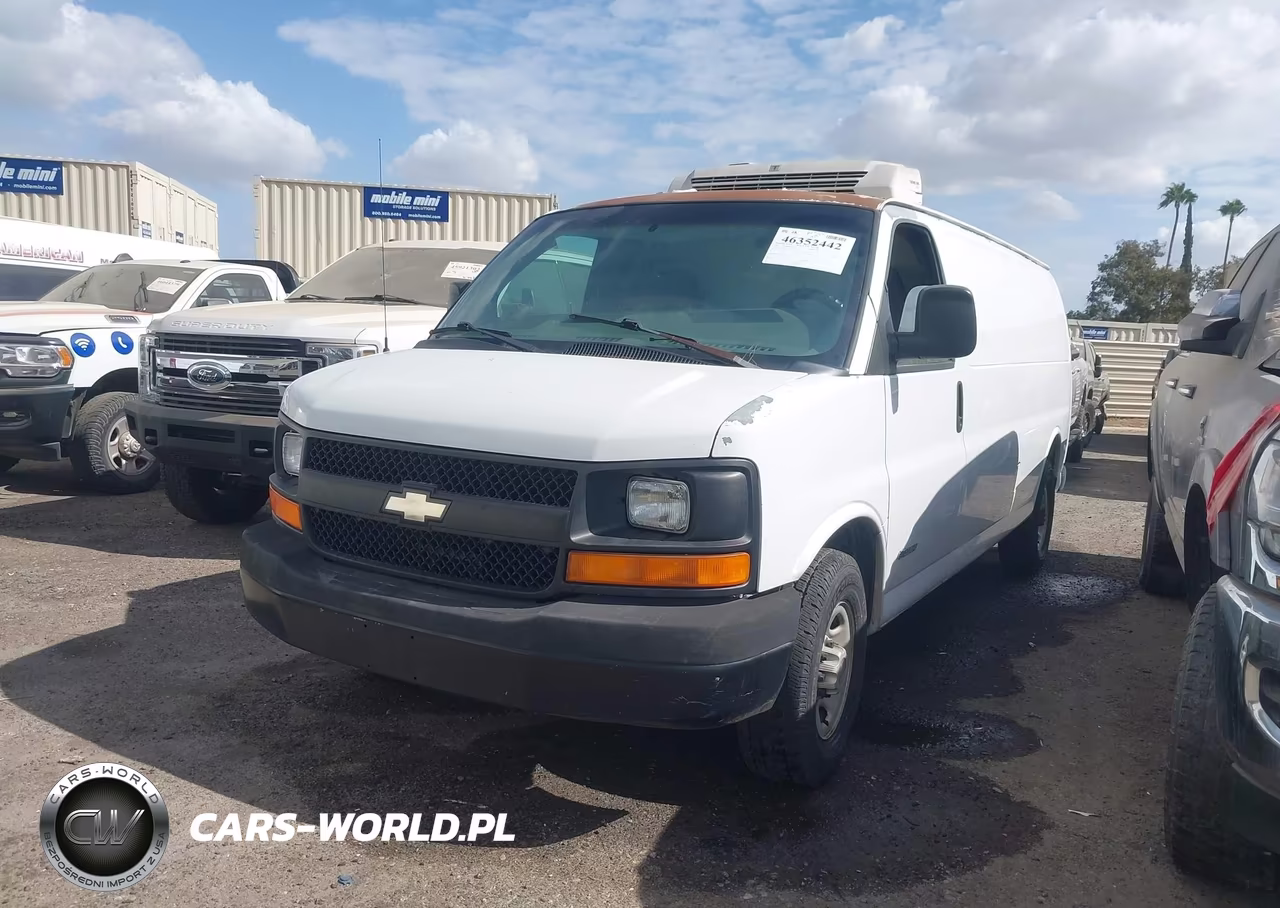 2003 Chevrolet Express VIN:1GCHG39U331101876 - 2