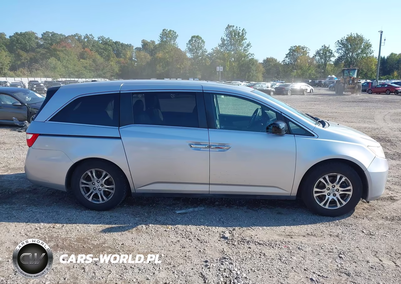 2012 Honda Odyssey Ex-L VIN:5FNRL5H63CB069212 - 13