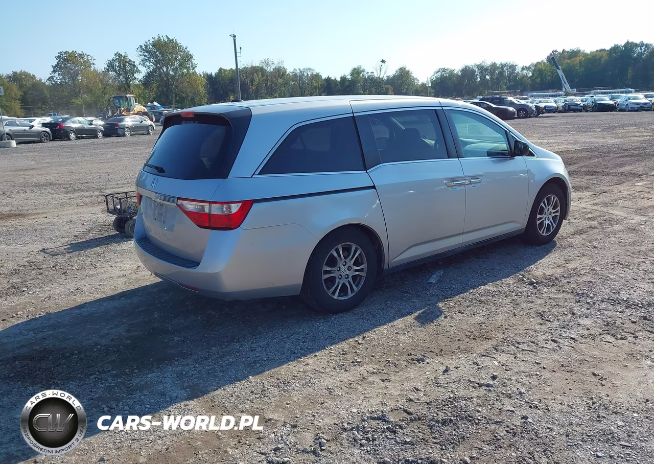 2012 Honda Odyssey Ex-L VIN:5FNRL5H63CB069212 - 4