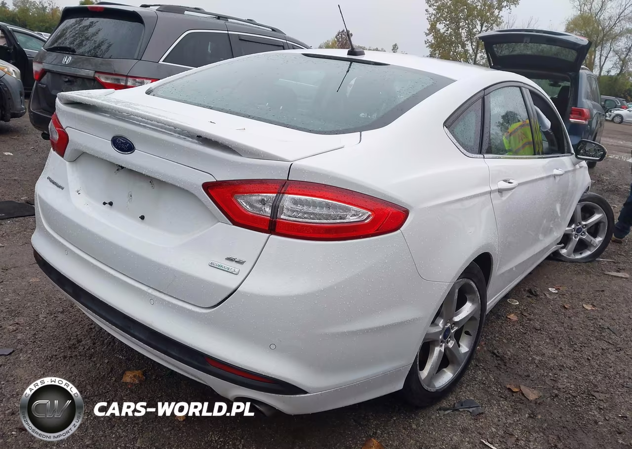 2015 Ford Fusion Se VIN:3FA6P0HD1FR232456 - 4