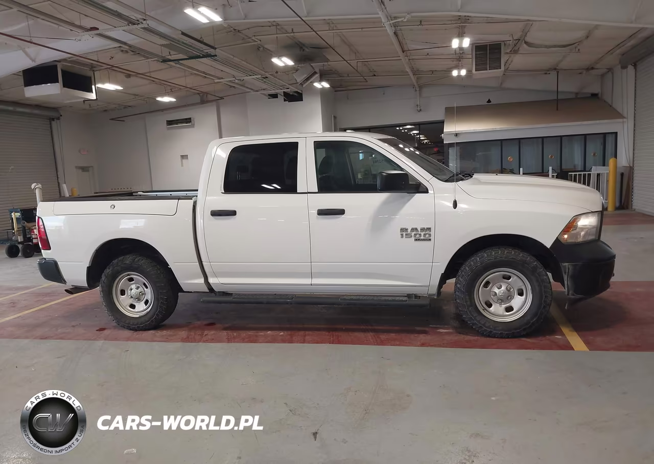 2019 Ram 1500 Classic Tradesman 4X4 5'7 Box VIN:1C6RR7KG4KS680595 - 16