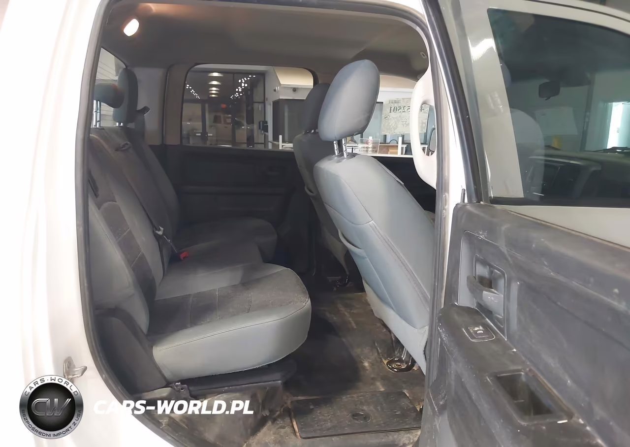 2019 Ram 1500 Classic Tradesman 4X4 5'7 Box VIN:1C6RR7KG4KS680595 - 8