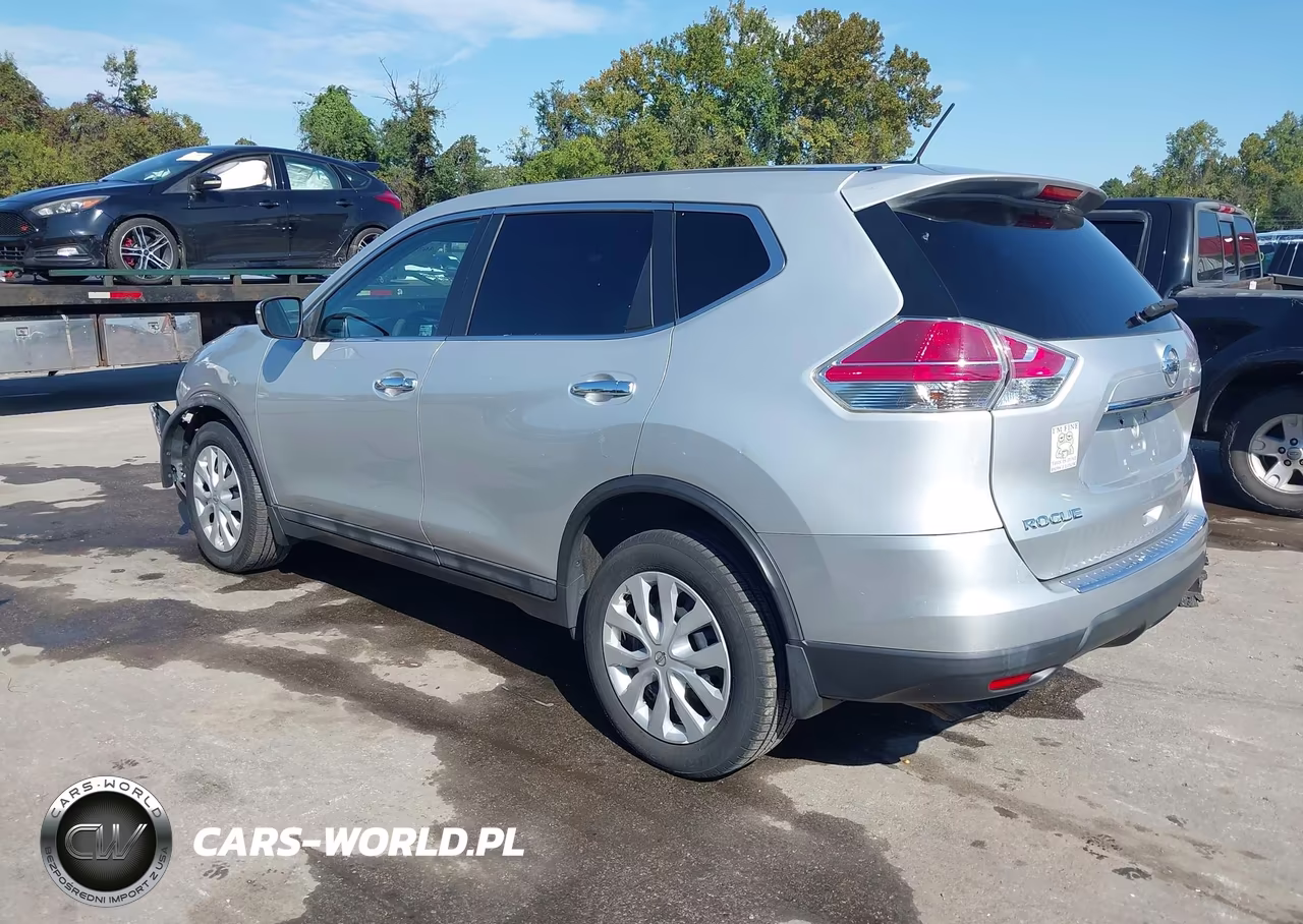 2015 Nissan Rogue S VIN:5N1AT2MK8FC849976 - 3
