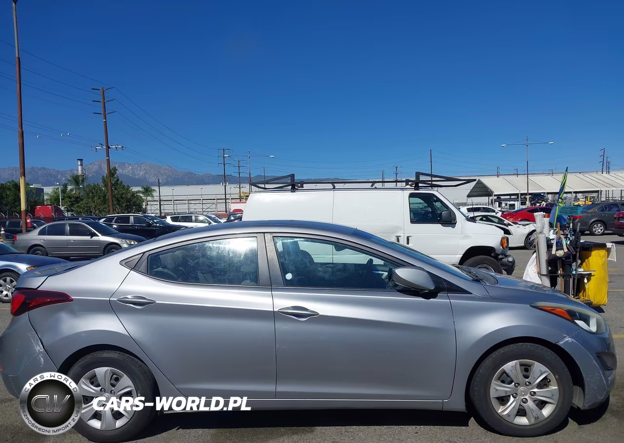 2016 Hyundai Elantra Se VIN:5NPDH4AE0GH696612 - 12
