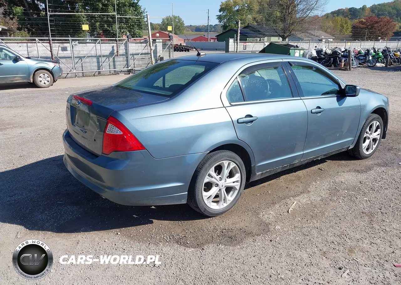2012 Ford Fusion Se VIN:3FAHP0HA0CR210538 - 4