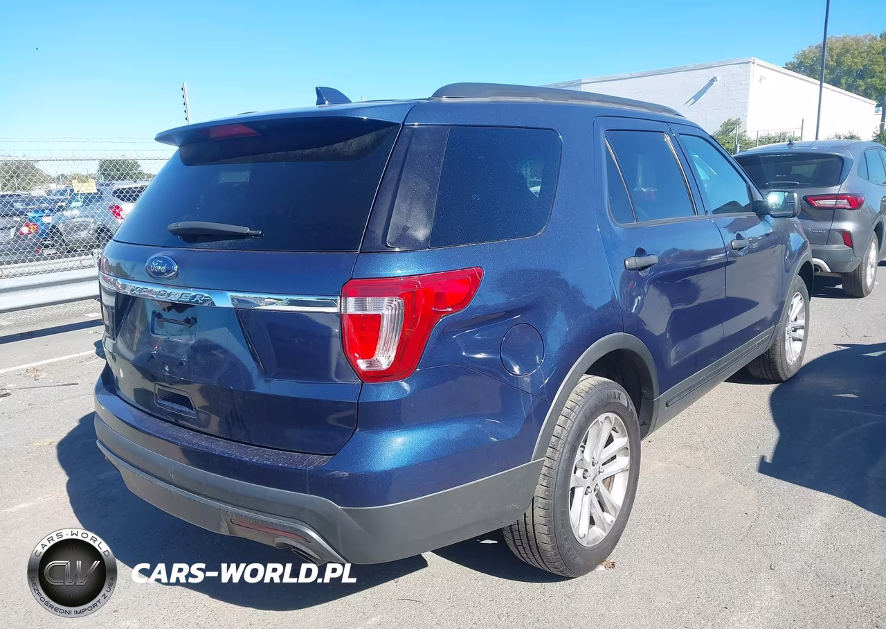 2017 Ford Explorer VIN:1FM5K8B82HGA26227 - 4