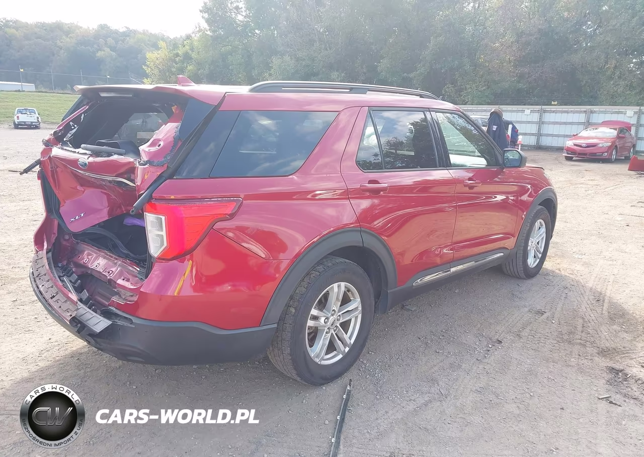 2020 Ford Explorer Xlt VIN:1FMSK7DH8LGC22045 - 4