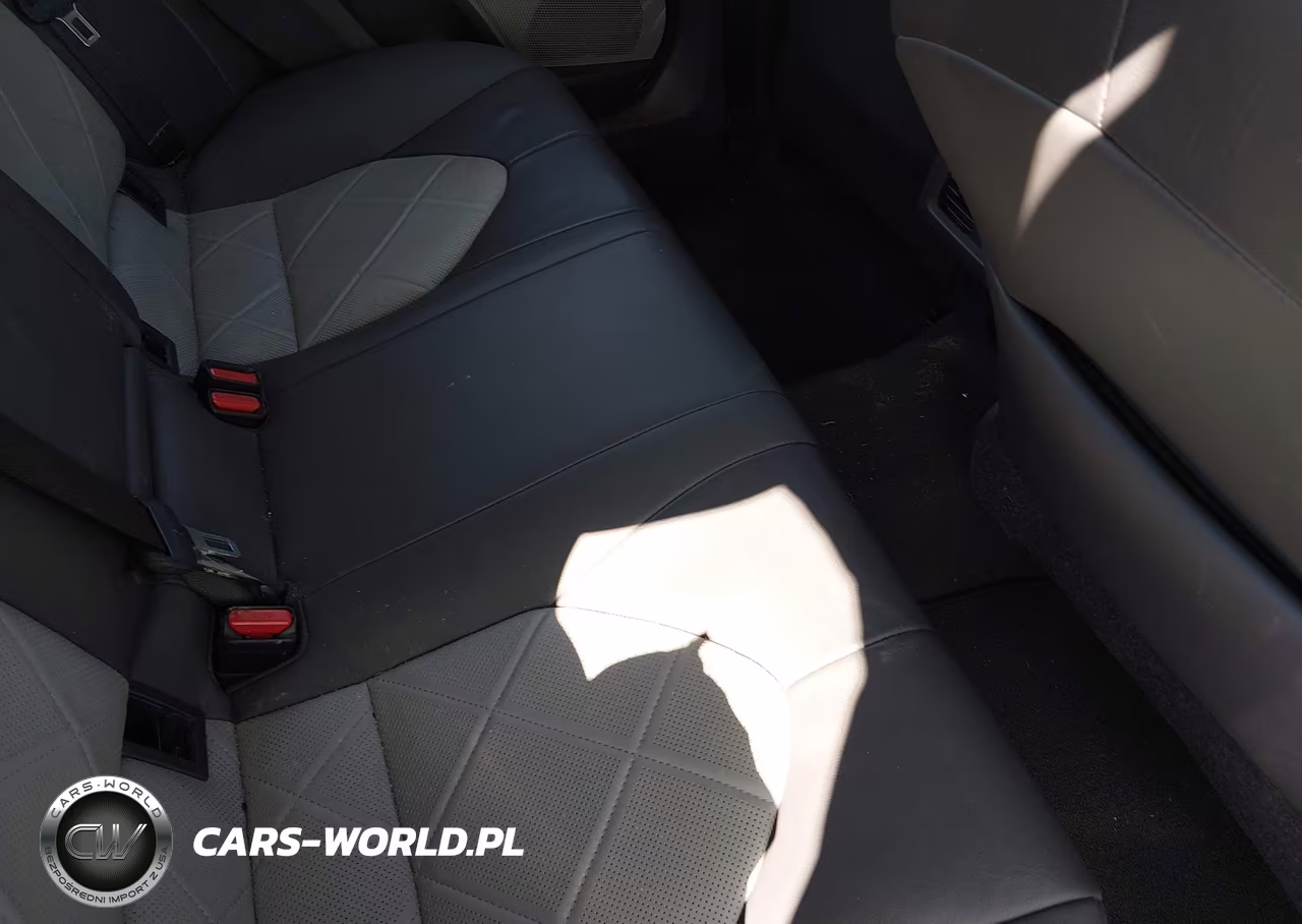 2018 Toyota Camry Xle VIN:4T1B11HK0JU102227 - 8