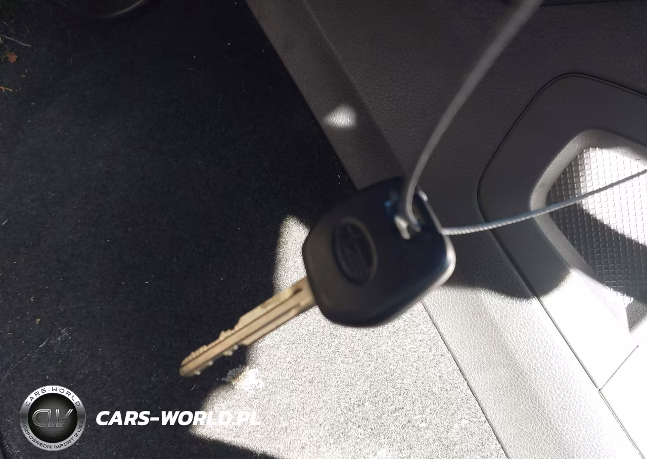 2016 Subaru Forester 2.5I Premium VIN:JF2SJAFC6GH427810 - 11