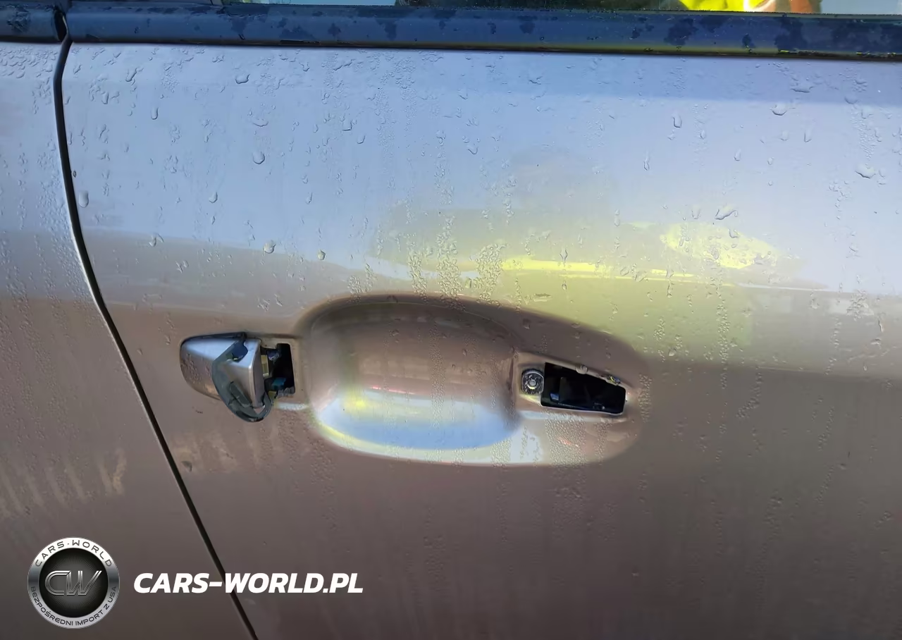 2016 Subaru Forester 2.5I Premium VIN:JF2SJAFC6GH427810 - 19