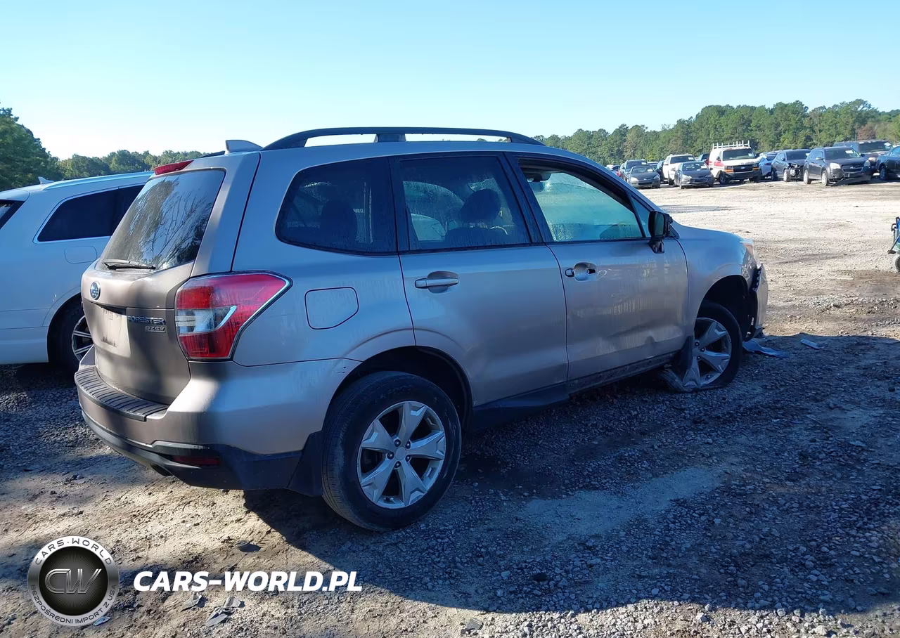 2016 Subaru Forester 2.5I Premium VIN:JF2SJAFC6GH427810 - 4