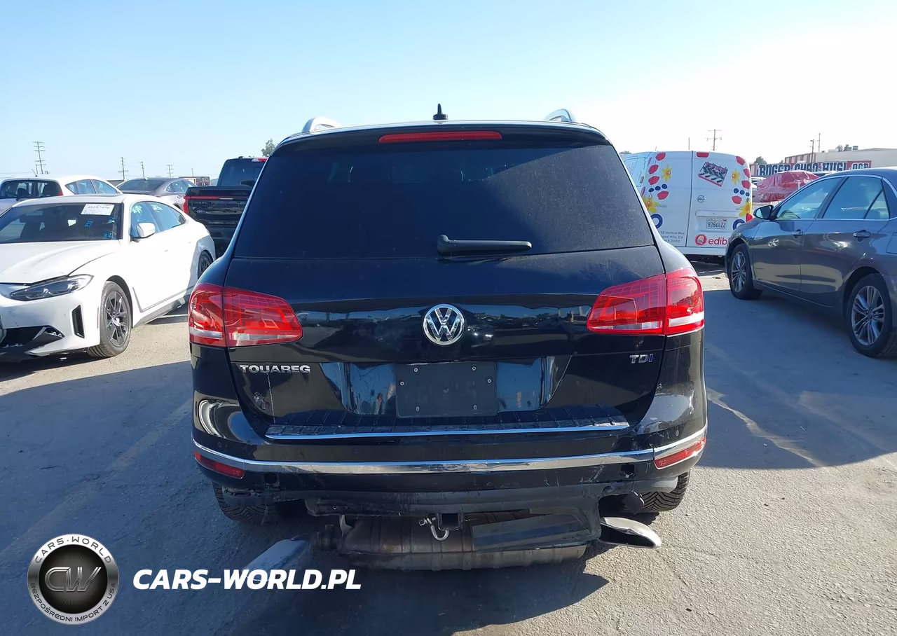 2016 Volkswagen Touareg Tdi Lux VIN:WVGEP9BP9GD001050 - 16