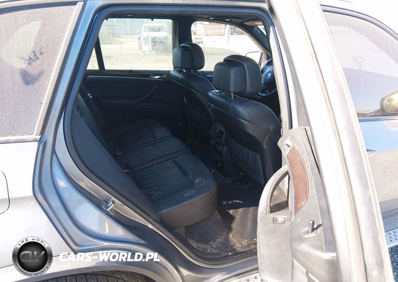 2010 BMW X5 xDrive35D VIN:5UXFF0C59ALT77389 - 8