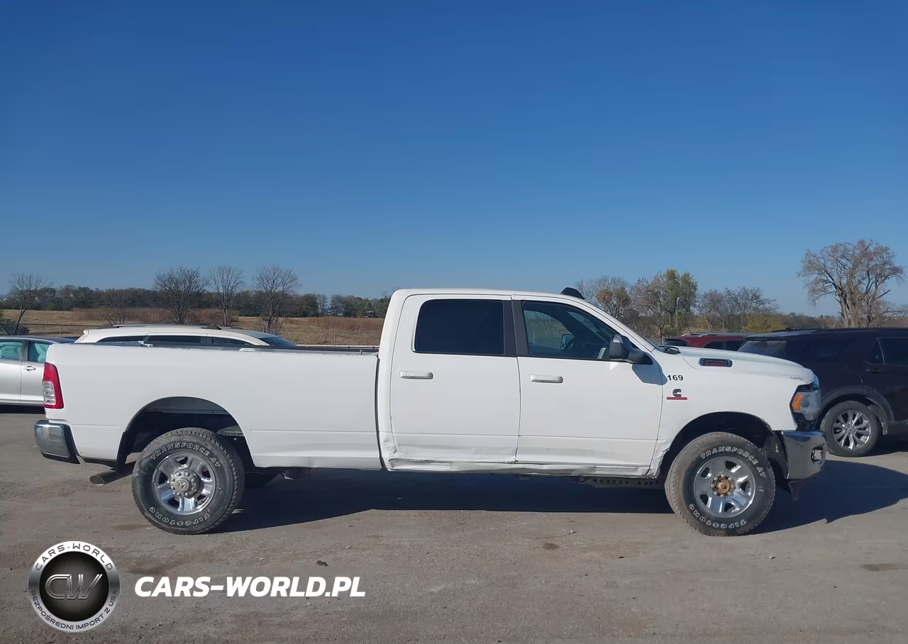 2022 Ram 2500 Big Horn 4X4 8' Box VIN:3C6UR5JLXNG119715 - 13