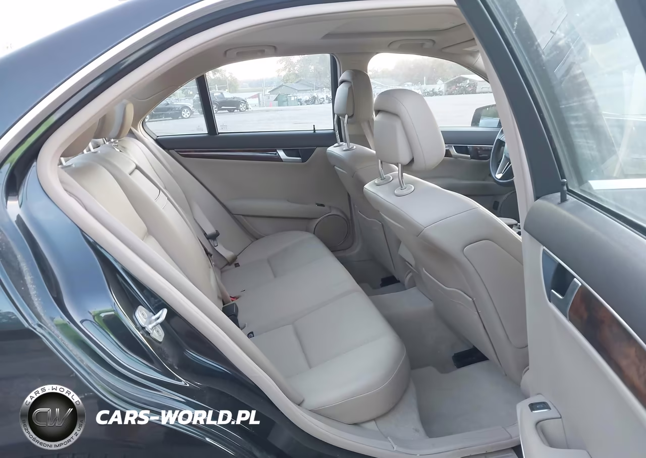 2012 Mercedes-Benz C 250 Luxury-Sport VIN:WDDGF4HB7CR202737 - 8