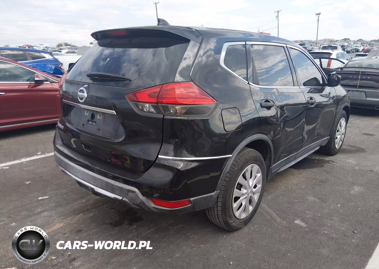 2017 Nissan Rogue S VIN:KNMAT2MT2HP512115 - 4