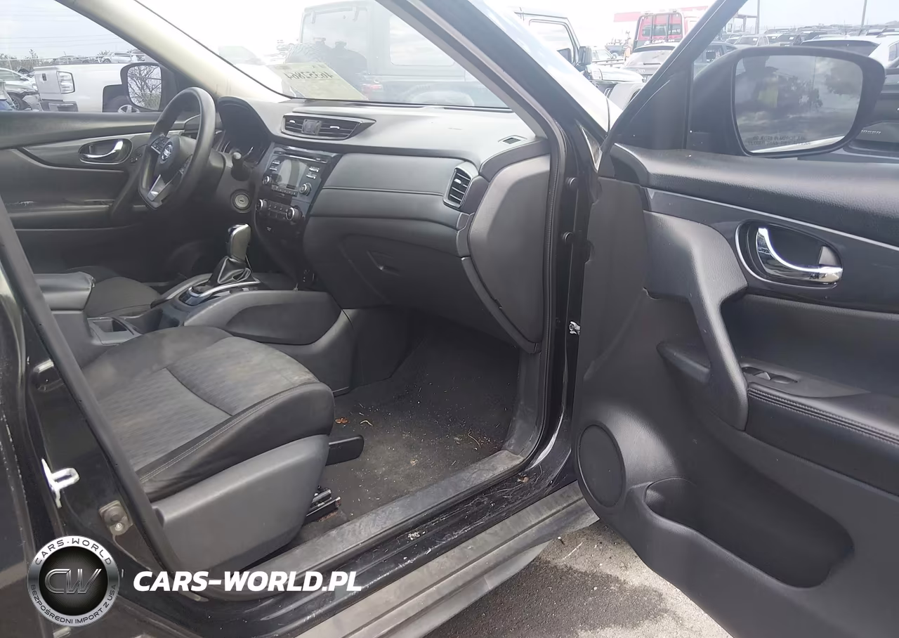 2017 Nissan Rogue S VIN:KNMAT2MT2HP512115 - 5