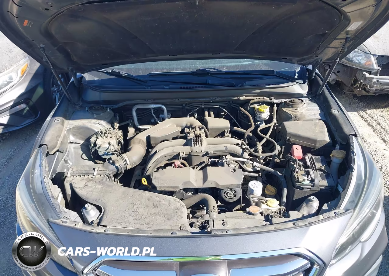 2018 Subaru Outback 2.5I Premium VIN:4S4BSACC6J3201413 - 10