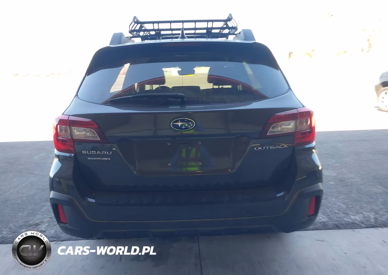 2018 Subaru Outback 2.5I Premium VIN:4S4BSACC6J3201413 - 16
