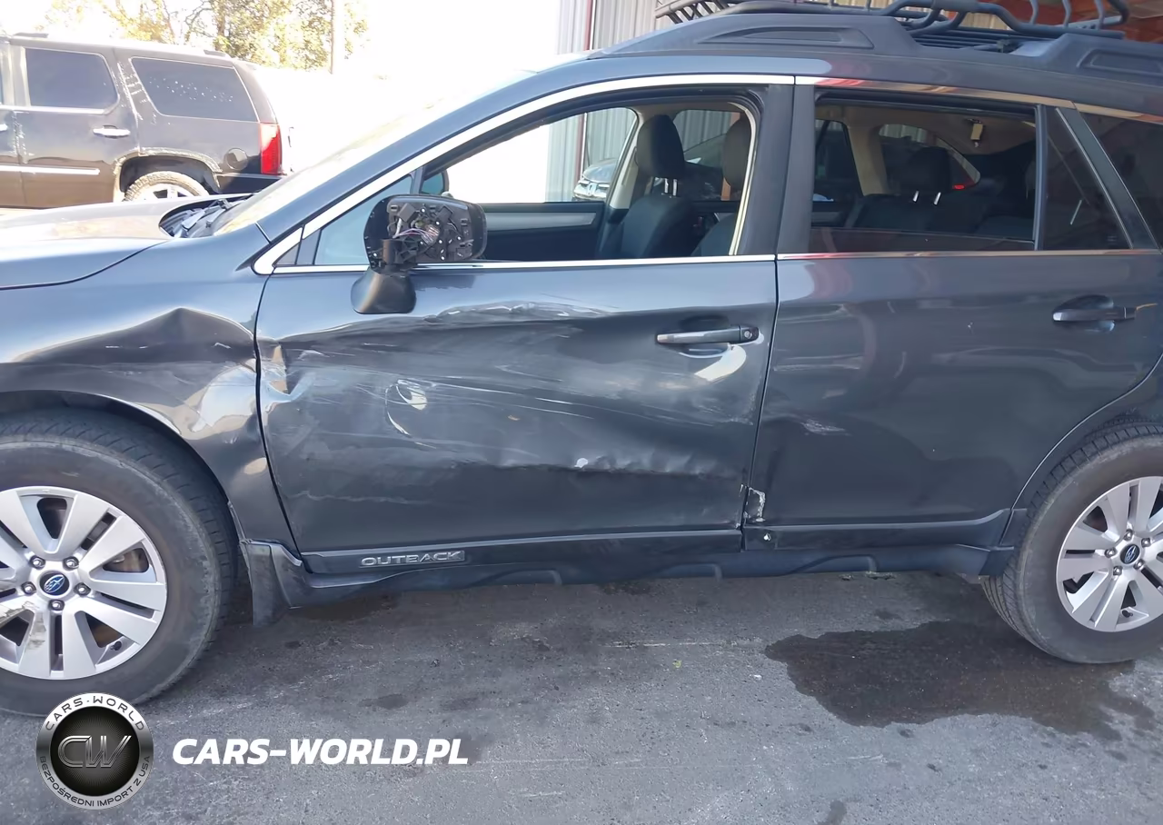 2018 Subaru Outback 2.5I Premium VIN:4S4BSACC6J3201413 - 6