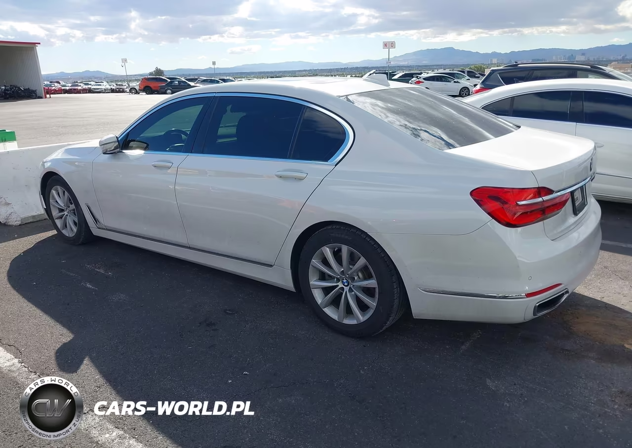 2016 BMW 740I VIN:WBA7E2C56GG548148 - 3