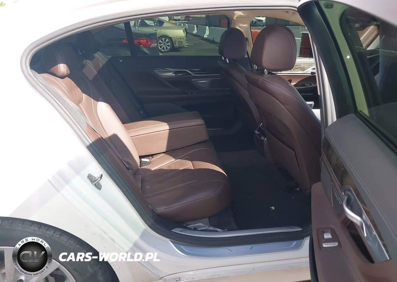 2016 BMW 740I VIN:WBA7E2C56GG548148 - 8