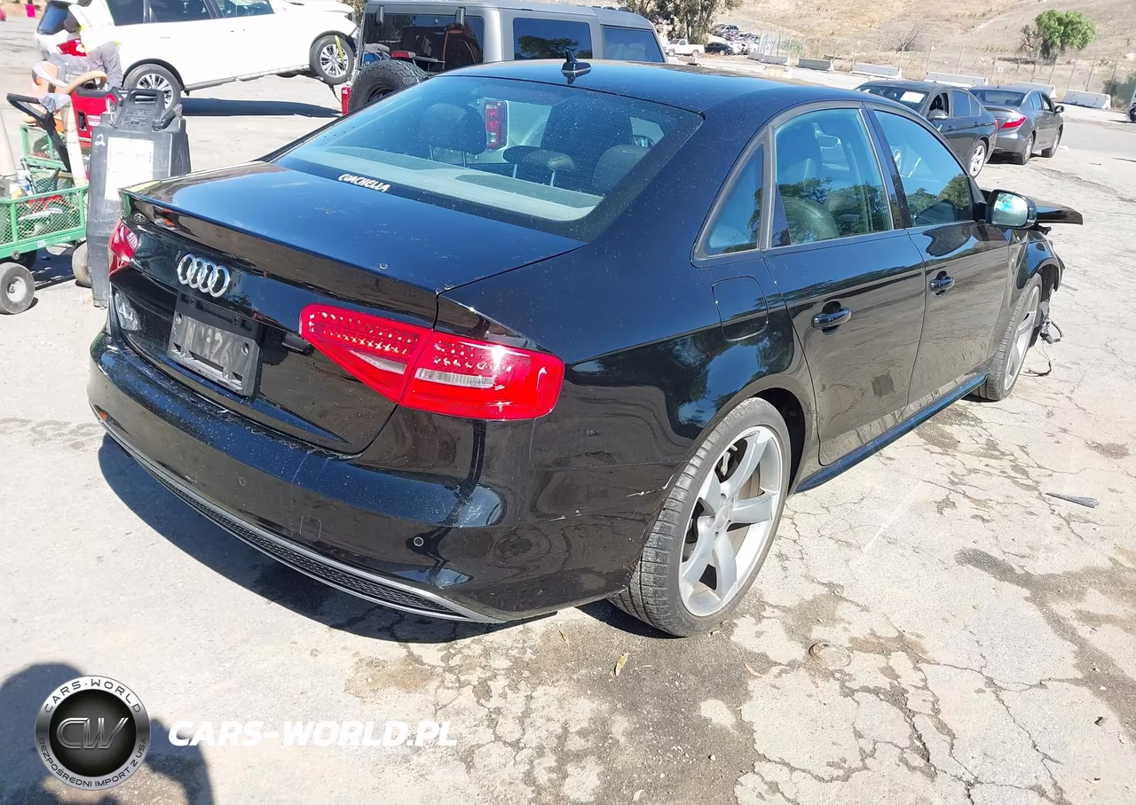 2015 Audi A4 2.0T Premium VIN:WAUEFAFL7FN005877 - 4