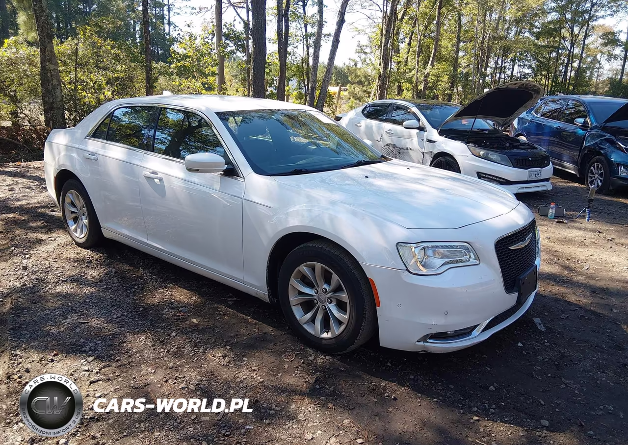 2015 Chrysler 300 Limited