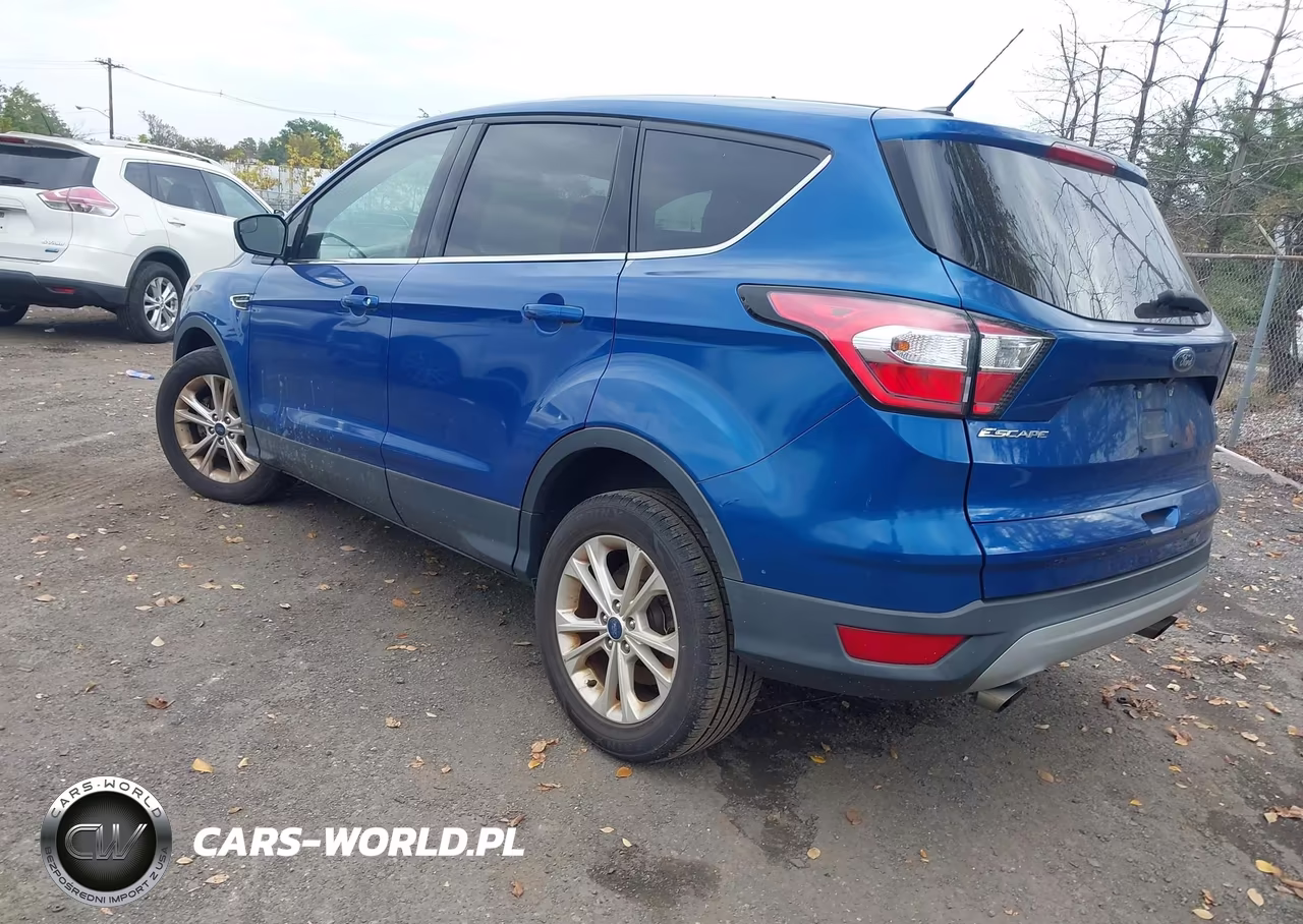 2017 Ford Escape Se VIN:1FMCU0GD8HUD94180 - 3