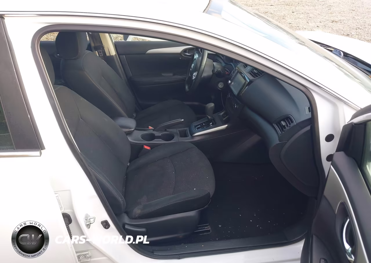 2019 Nissan Sentra S VIN:3N1AB7AP5KY360945 - 5