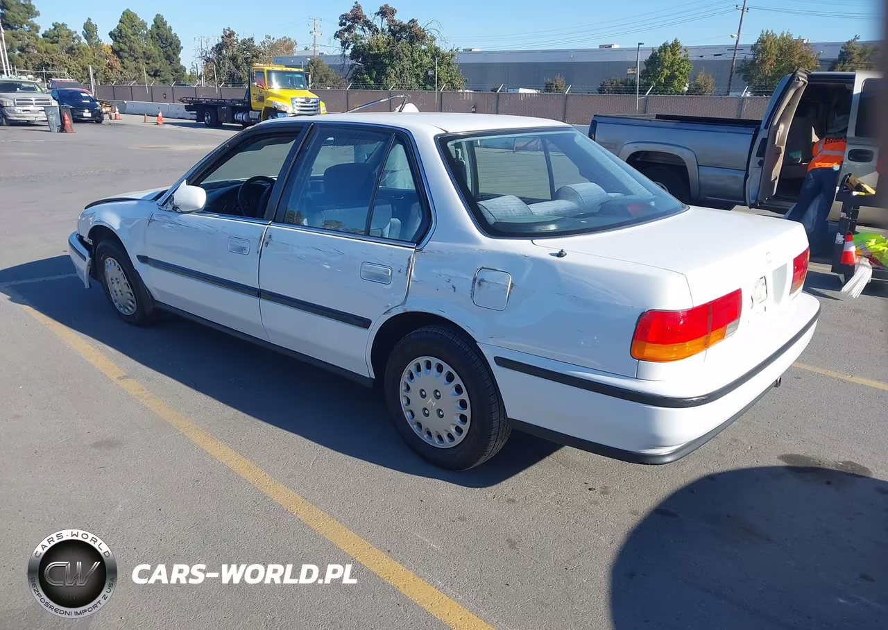 1993 Honda Accord Lx VIN:JHMCB7657PC017615 - 3