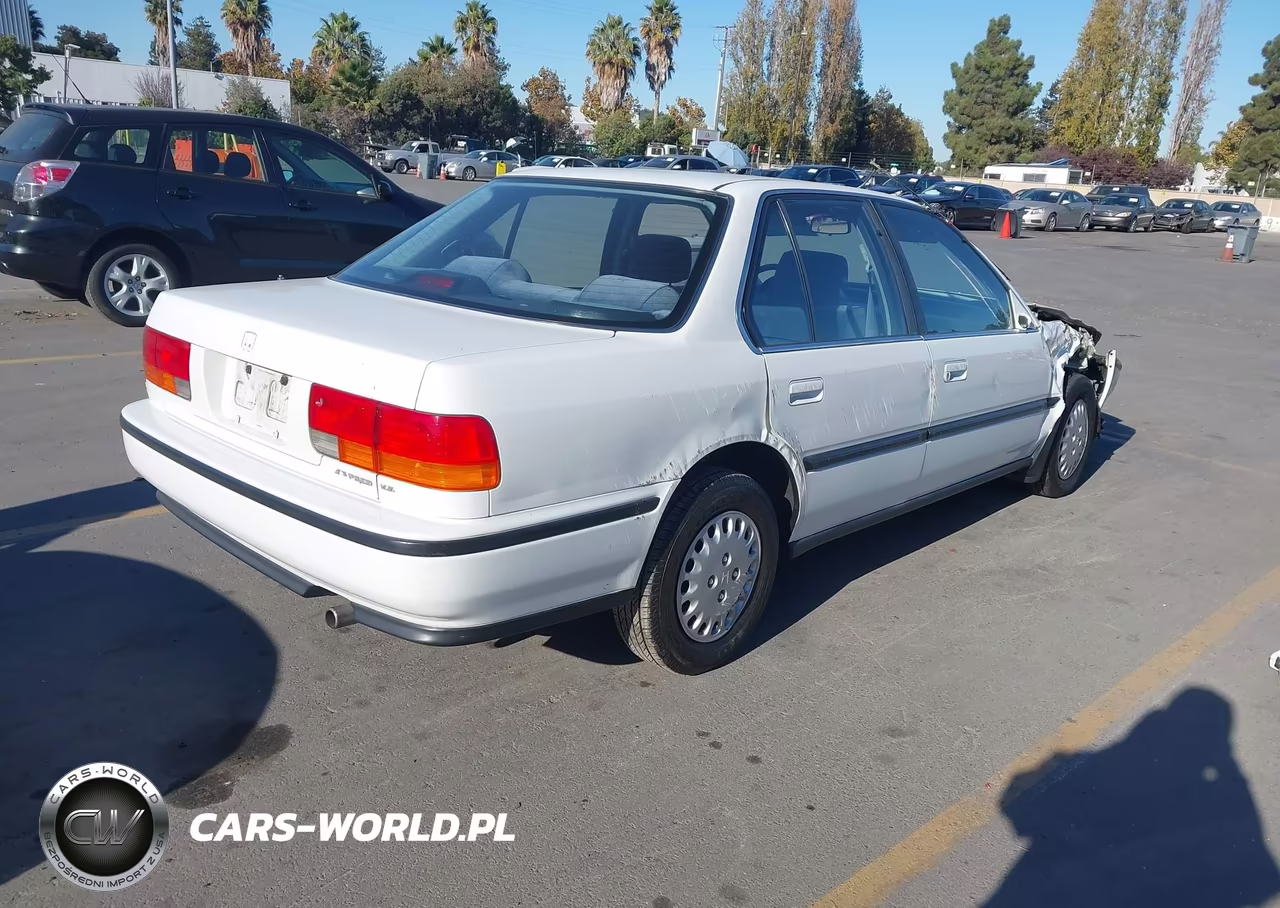 1993 Honda Accord Lx VIN:JHMCB7657PC017615 - 4