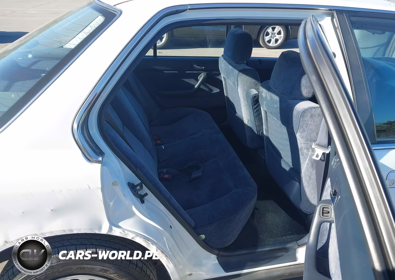 1993 Honda Accord Lx VIN:JHMCB7657PC017615 - 8