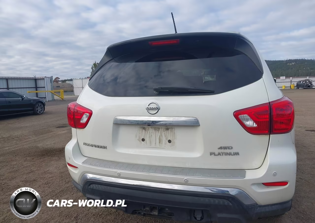 2017 Nissan Pathfinder Platinum VIN:5N1DR2MM5HC659570 - 16