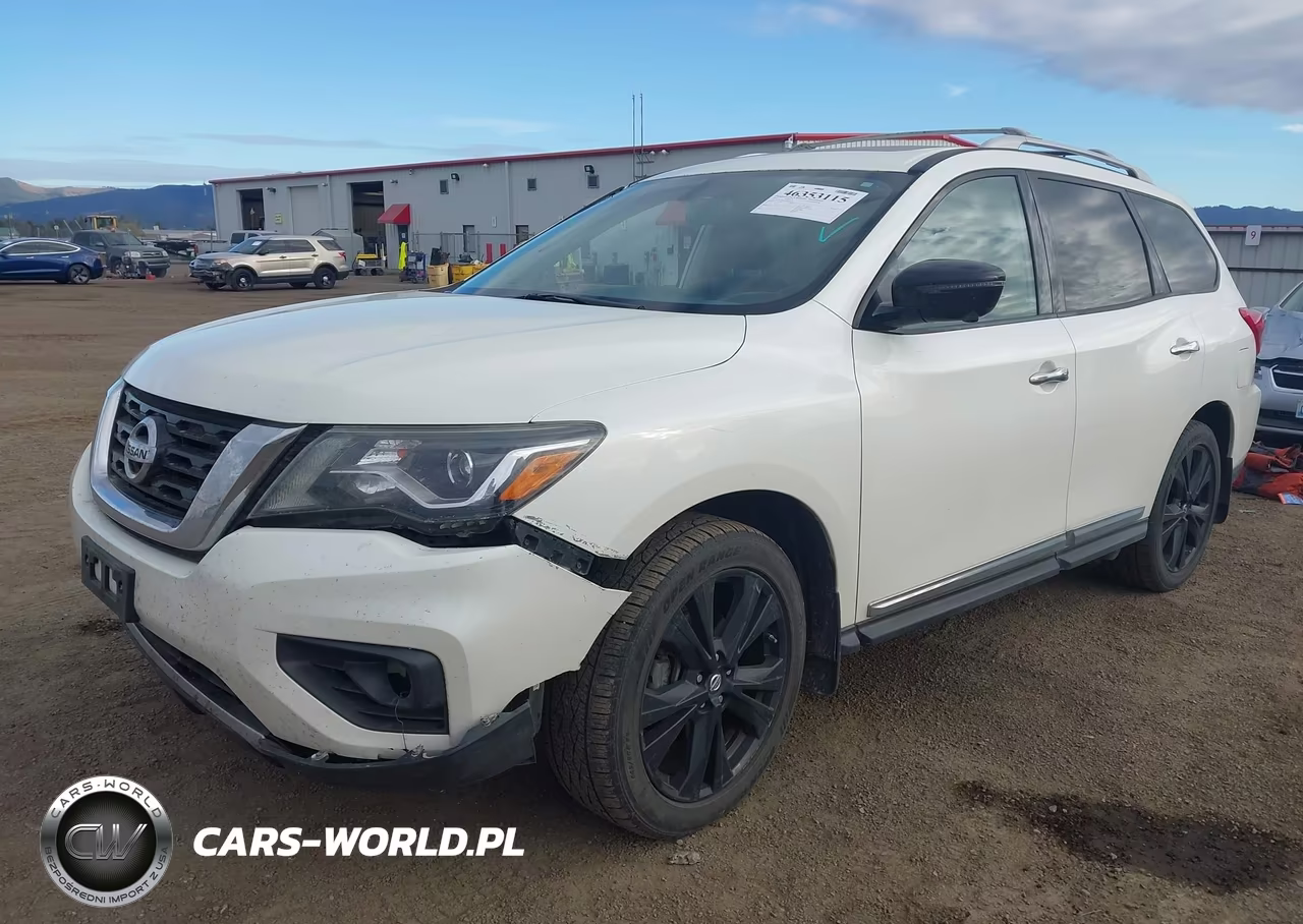 2017 Nissan Pathfinder Platinum VIN:5N1DR2MM5HC659570 - 2