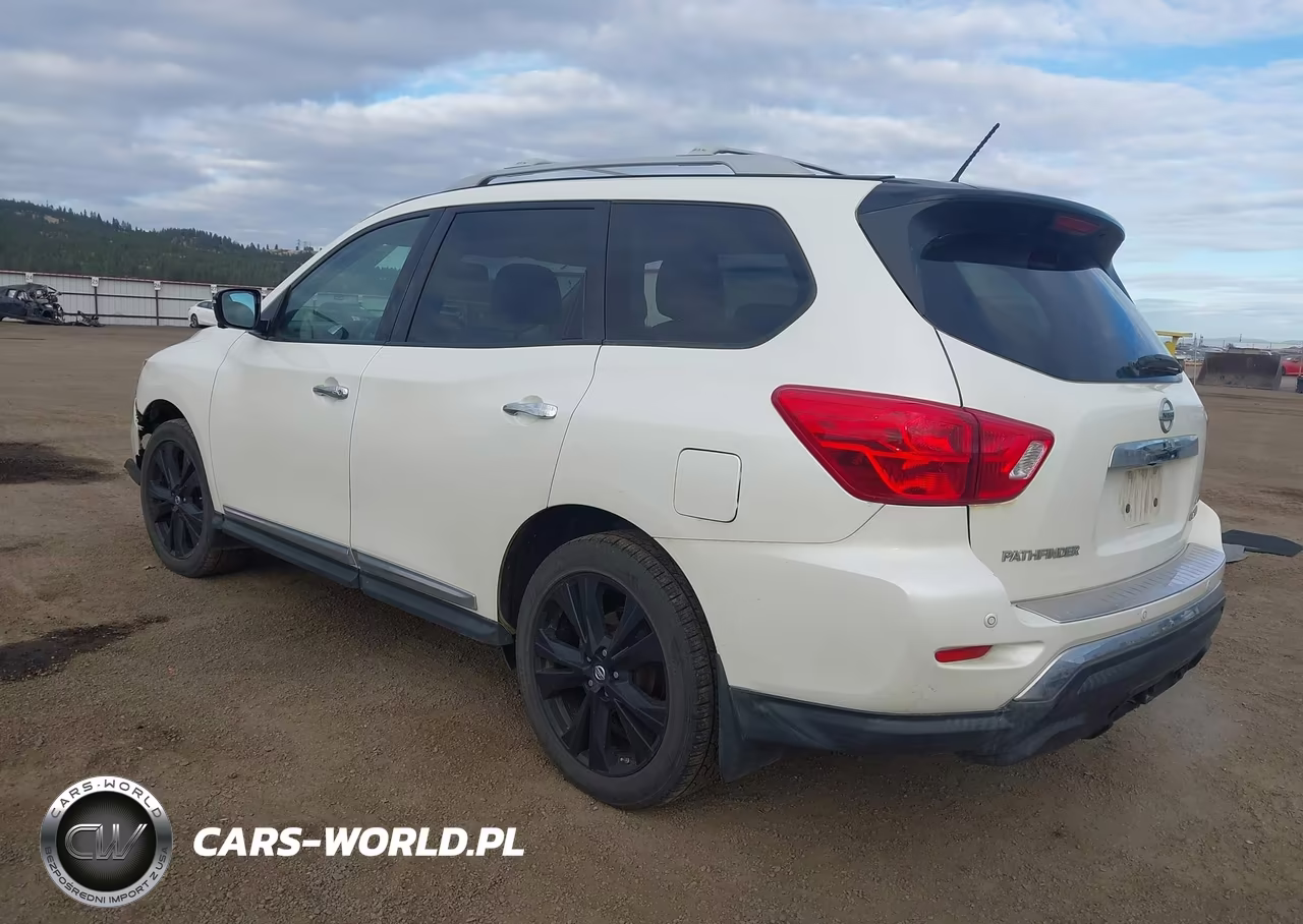 2017 Nissan Pathfinder Platinum VIN:5N1DR2MM5HC659570 - 3