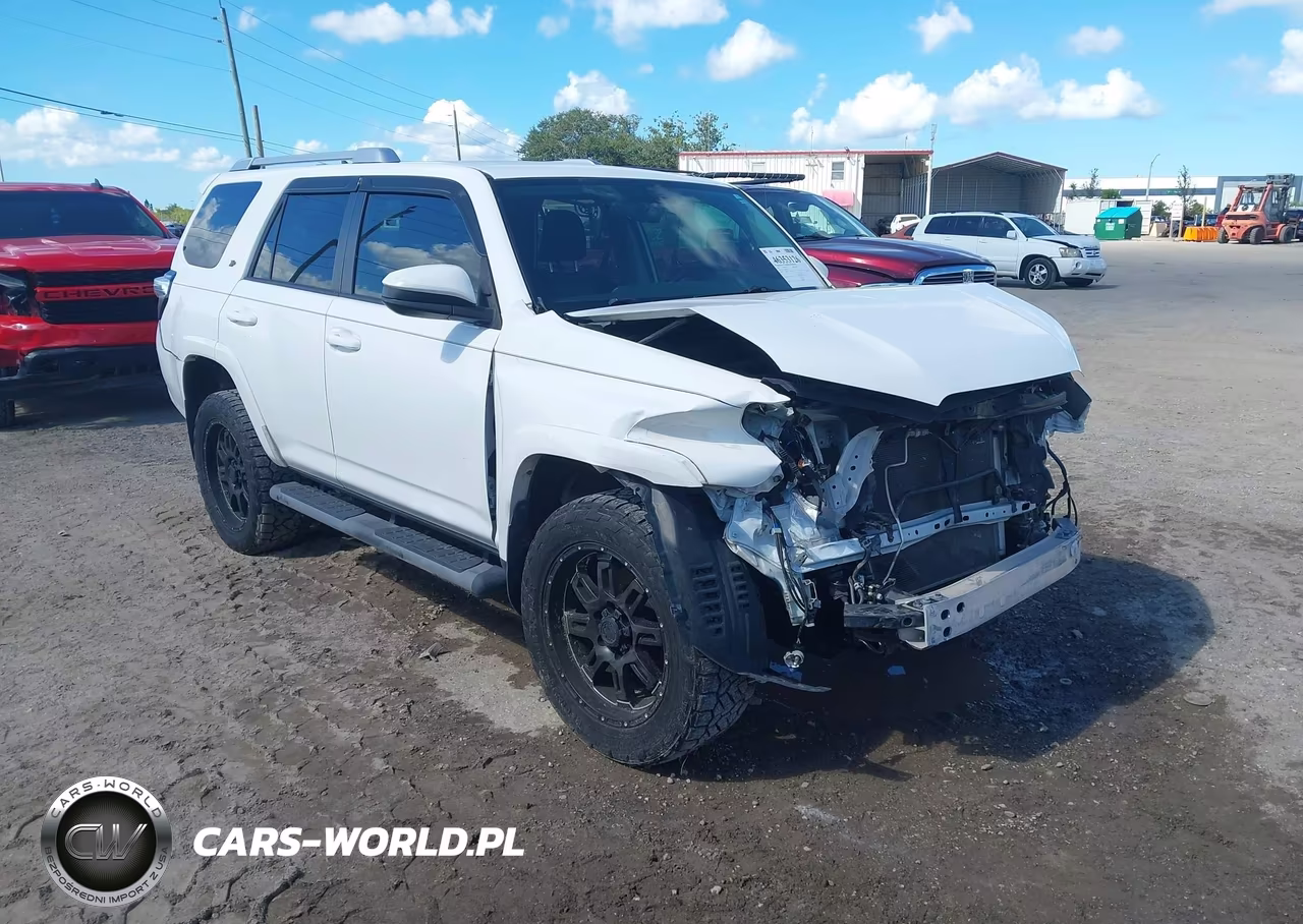 2015 Toyota 4Runner Sr5 – zdjęcie 1 z 16