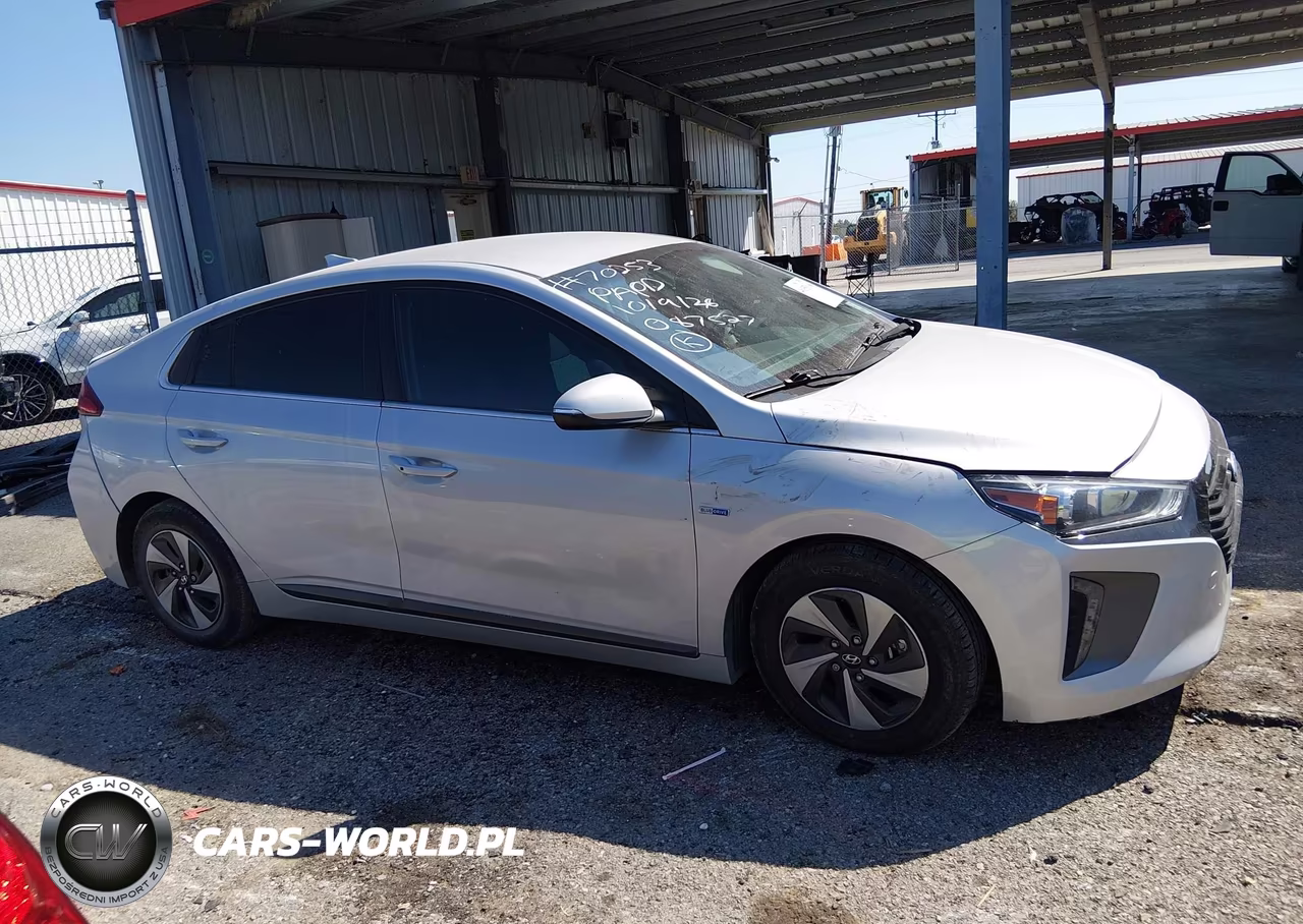 2018 Hyundai Ioniq Hybrid Sel VIN:KMHC75LC9JU087527 - 14