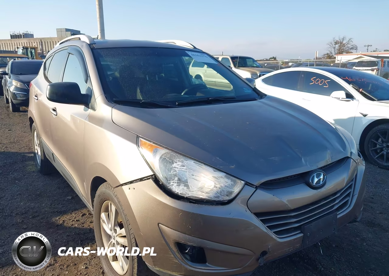 2011 Hyundai Tucson Gls VIN:KM8JU3AC5BU275664 - 13