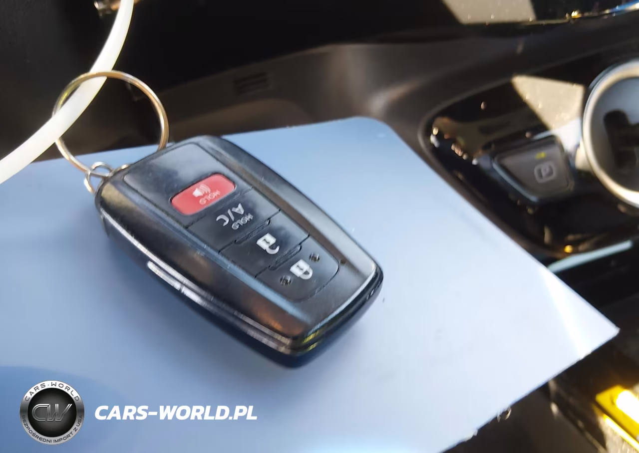2022 Toyota Prius Prime Xle VIN:JTDKAMFP5N3216093 - 11