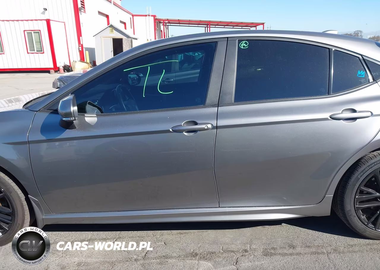 2025 Toyota Camry Se VIN:4T1DBADK1SU507493 - 14