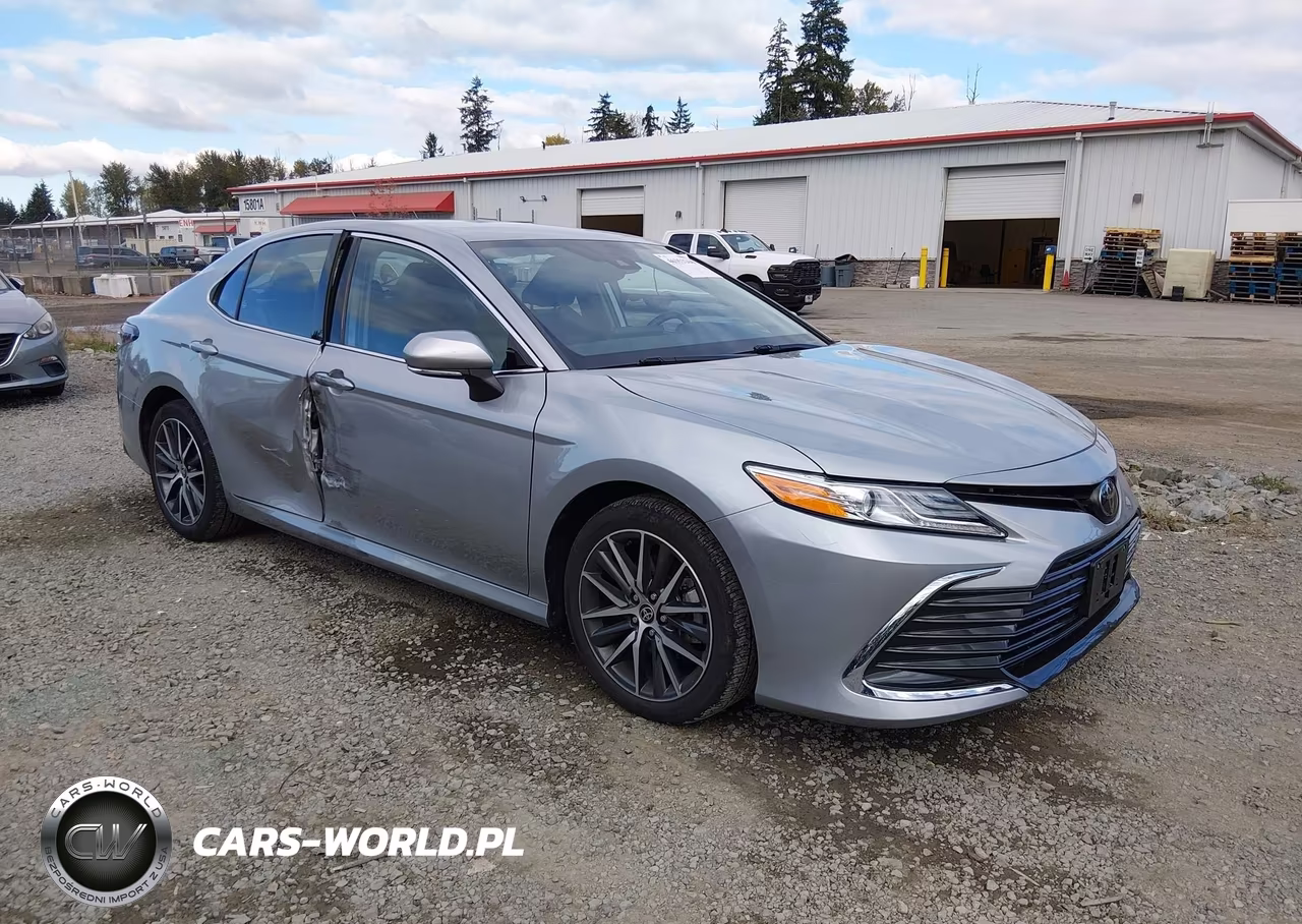 2023 Toyota Camry Xle Awd – zdjęcie 1 z 18