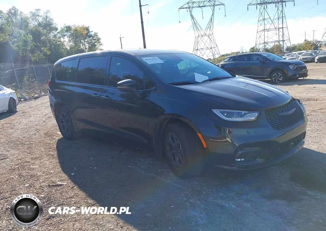 2023 Chrysler Pacifica Hybrid Touring L