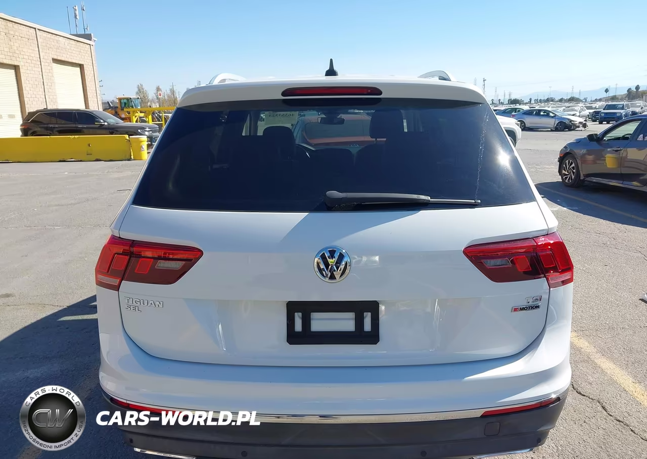 2018 Volkswagen Tiguan 2.0T Sel Premium VIN:3VV4B7AX4JM091791 - 17