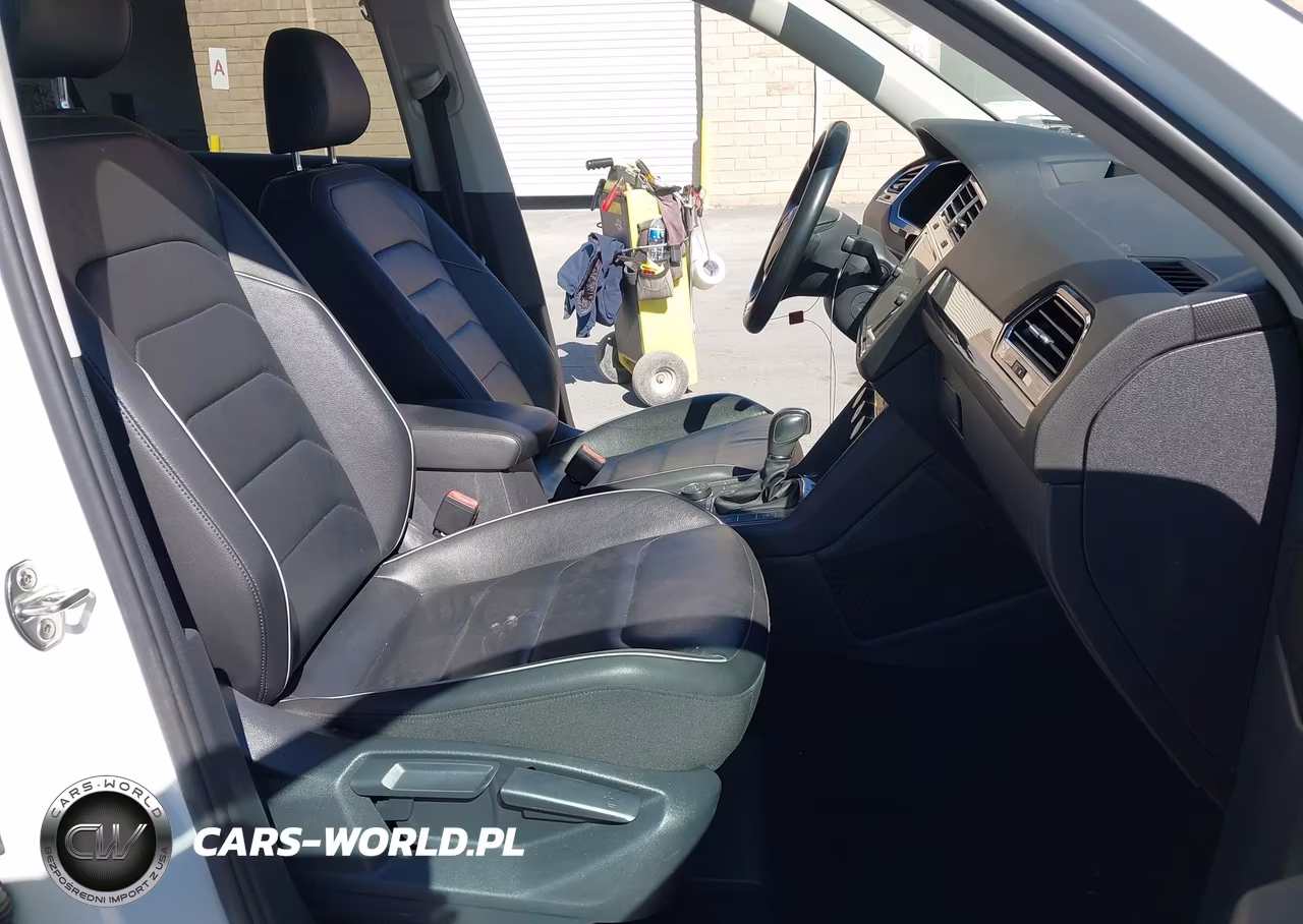 2018 Volkswagen Tiguan 2.0T Sel Premium VIN:3VV4B7AX4JM091791 - 5