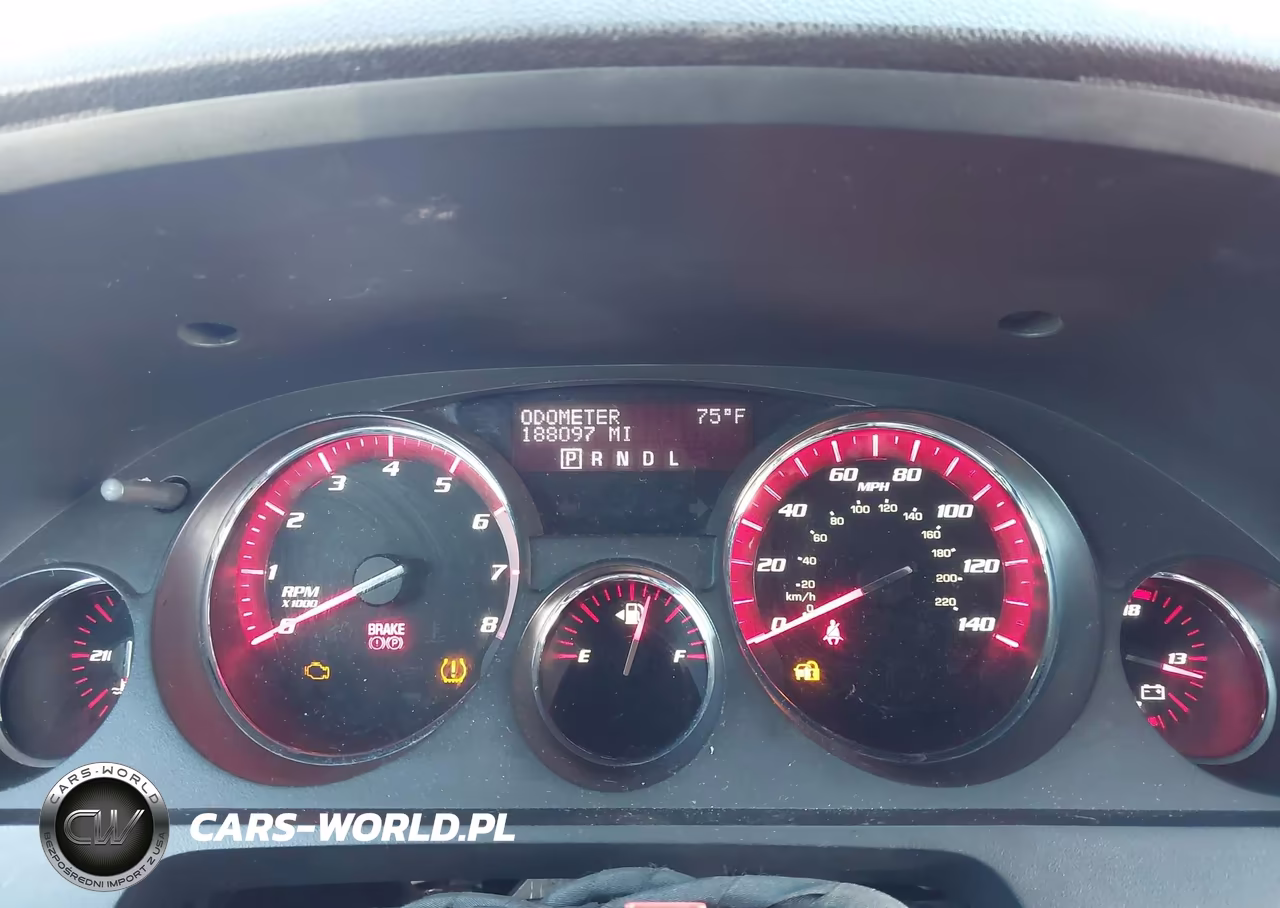 2012 GMC Acadia Denali VIN:1GKKRTED6CJ264676 - 7