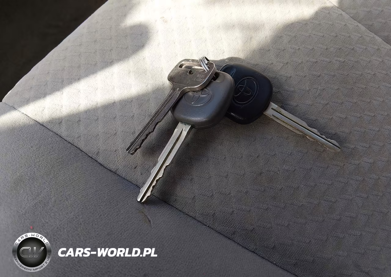 2007 Toyota Camry Ce VIN:4T1BE46K07U049000 - 11