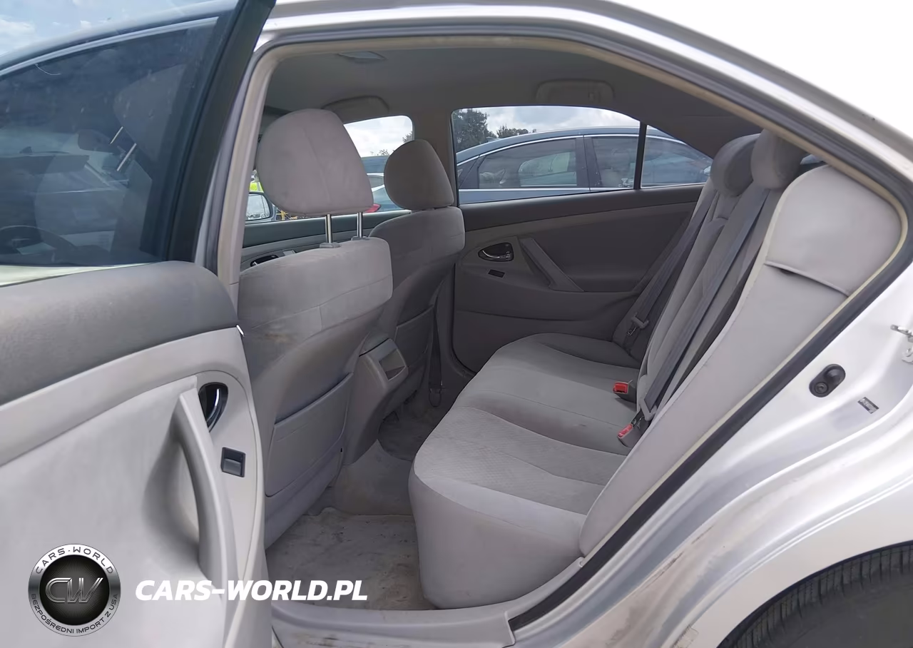 2007 Toyota Camry Ce VIN:4T1BE46K07U049000 - 8